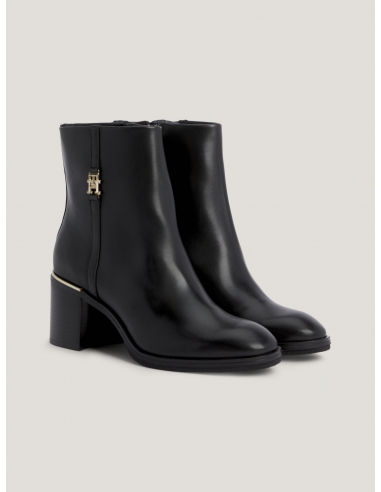 LEATHER METAL HARDWARE MID HEEL BOOTS