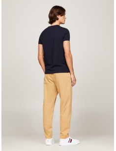 CORE STRETCH SLIM FIT... 2