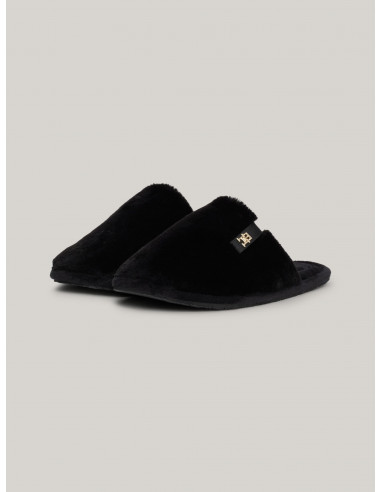 TH MONOGRAM PLAQUE FLEECE SLIPPERS
