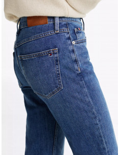 Mid Rise Classic Straight... 2