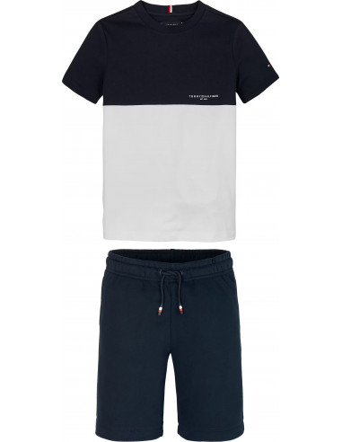 Colour-Blocked T-Shirt And Sweat Shorts 