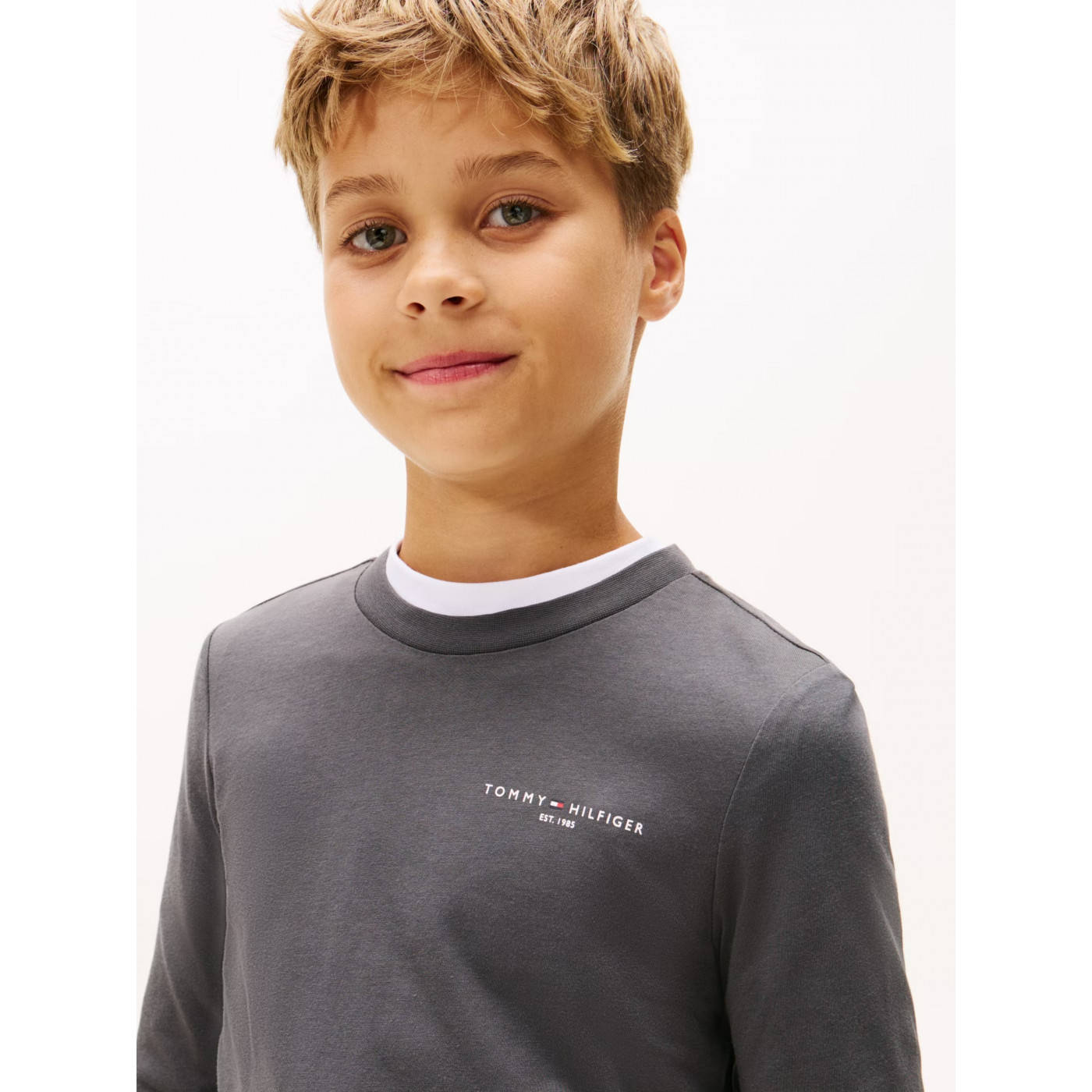 Regular Fit Long Sleeve T-Shirt Regular Fit Long Sleeve T-Shirt