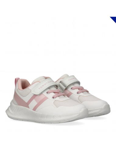 Flag Low Cut Lace-Up