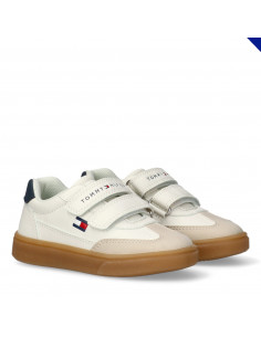 Low Cut Velcro Sneaker