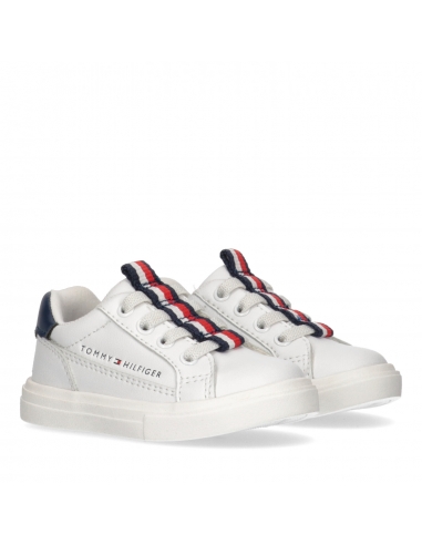 LOW CUT LACE-UP