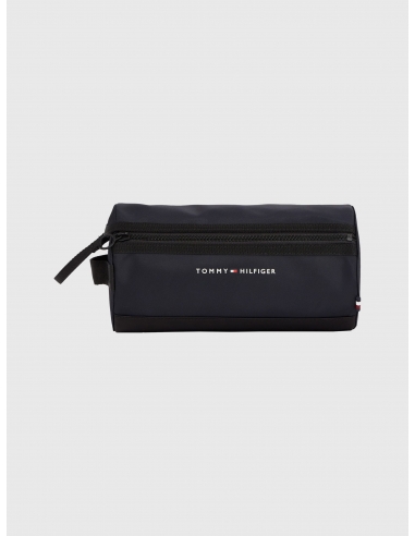 COLOUR-BLOCKED WASHBAG