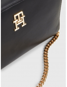 CHAIN STRAP MONOGRAM... 2