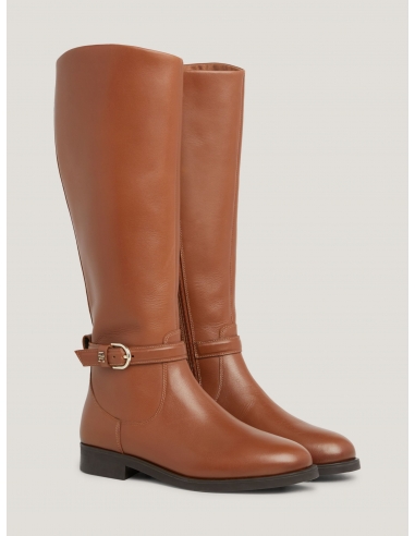 ELEVATED ESSENTIAL LEATHER KNEE-HIGH