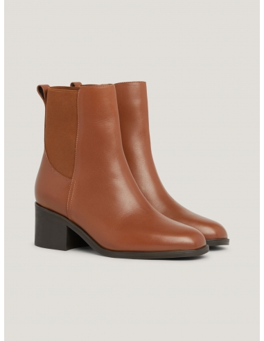 ESSENTIAL LEATHER TEMPERATURE REGULATIN